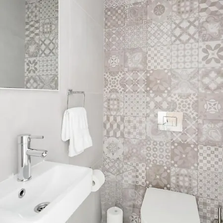 Hostgost Selected - Molerova 9 アパート